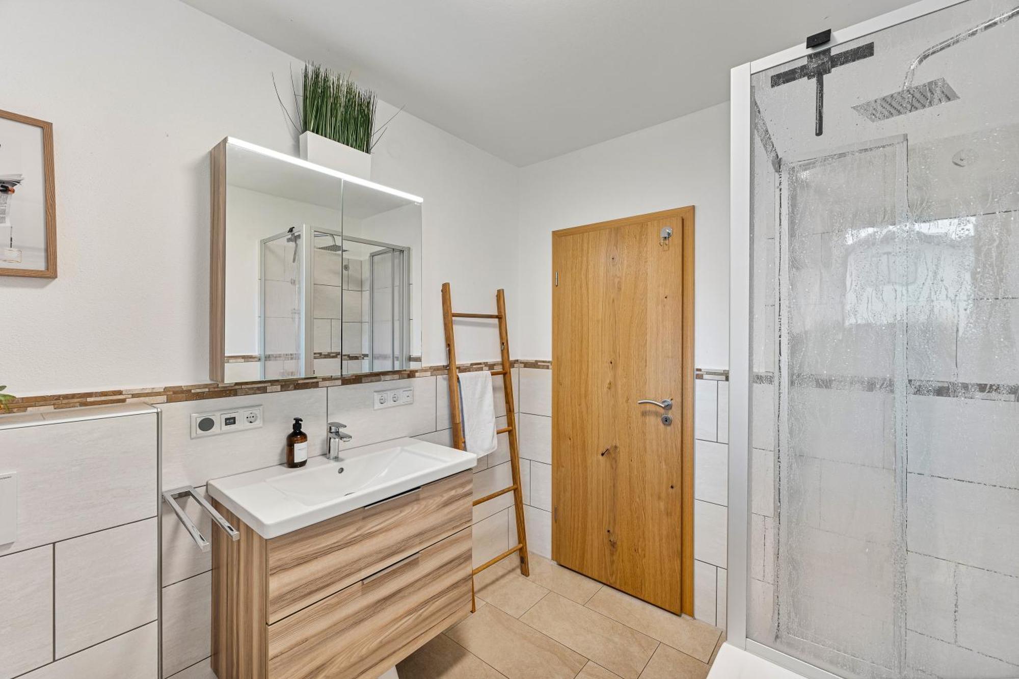 Apartment Am - Seeblick Bergblick Modern Neu