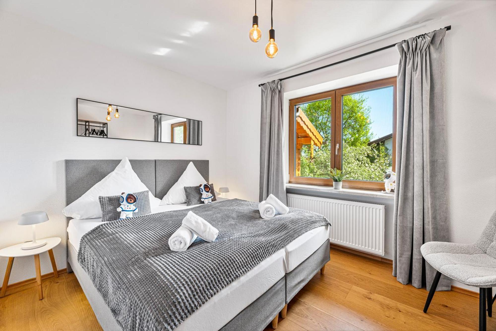 Am - Seeblick Bergblick Modern Neu Apartment