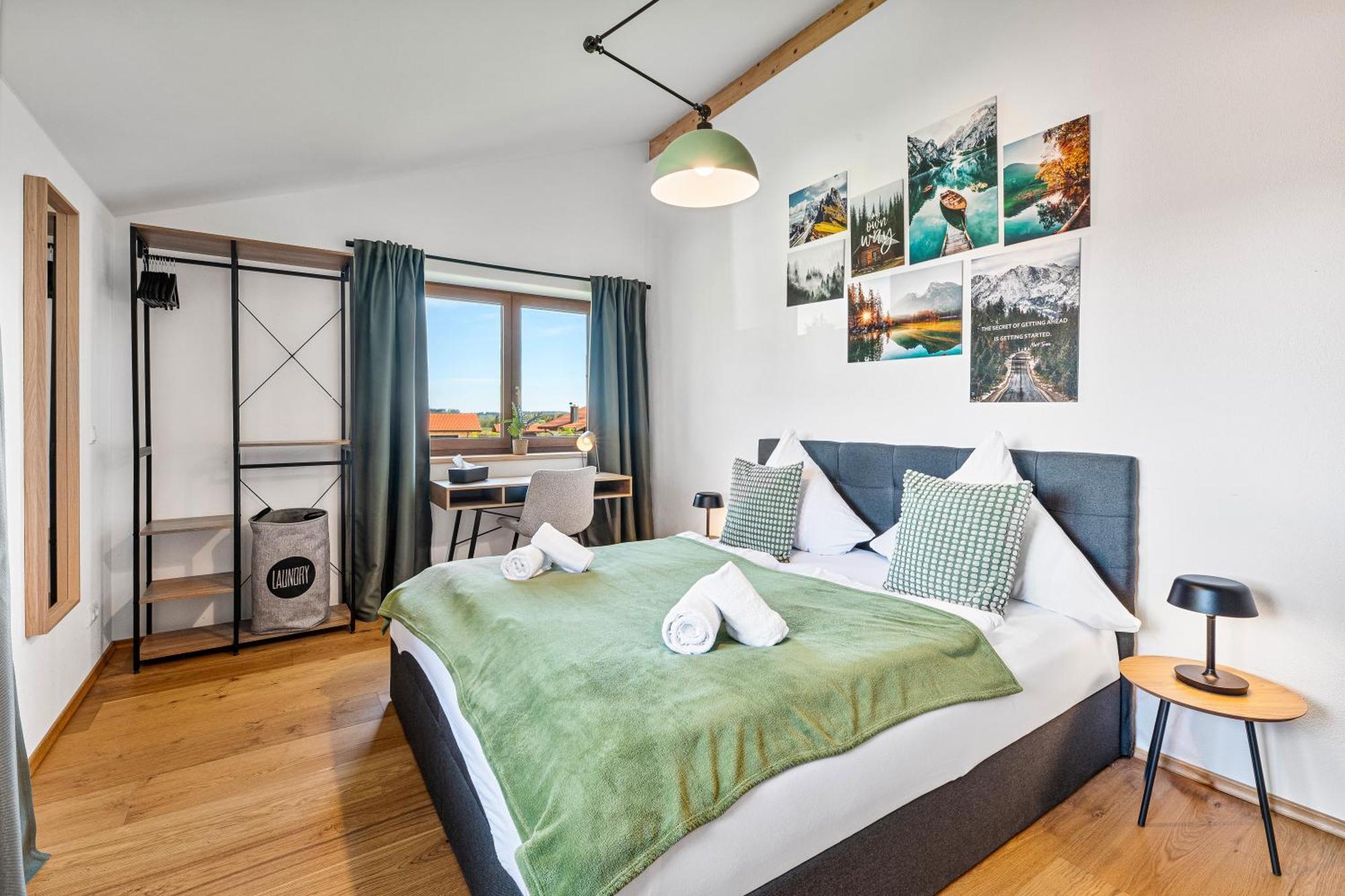 Apartment Am - Seeblick Bergblick Modern Neu Seeon-Seebruck